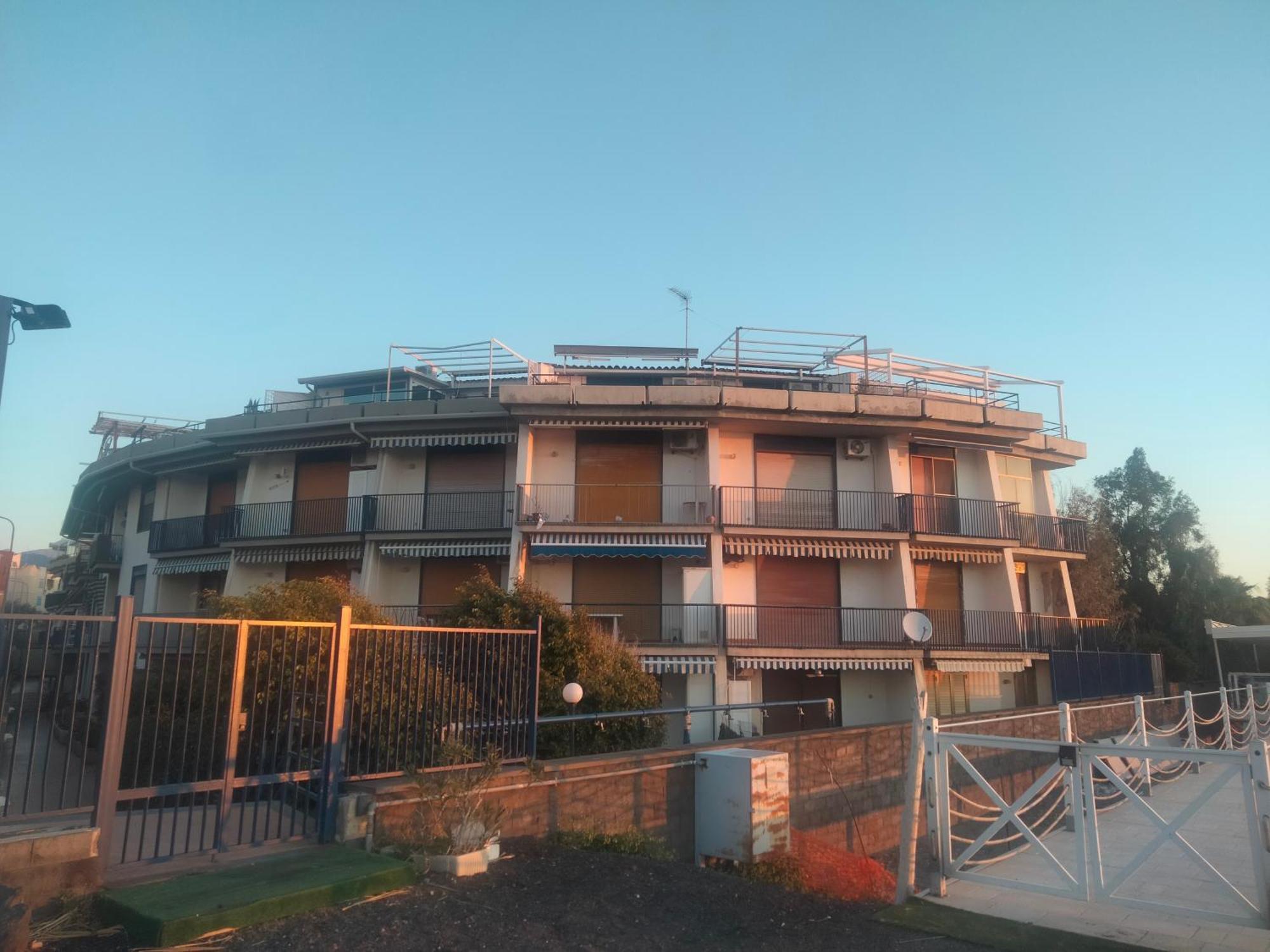 Villa Seaside Giardini Naxos Esterno foto
